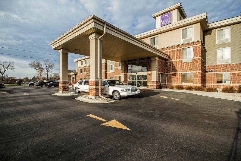 麦迪逊东门斯特套房酒店长住酒店 外观 照片